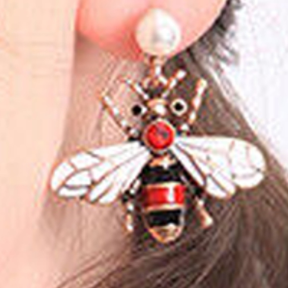 Bee Earrings - Elegant Rare Red Rhinestone Faux Pearl at top -- NWOT - Picture 4 of 5